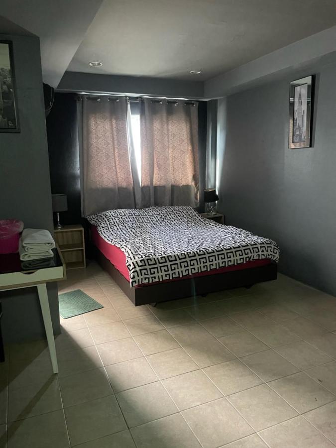 Happy Apple Guesthouse Pattaya Luaran gambar