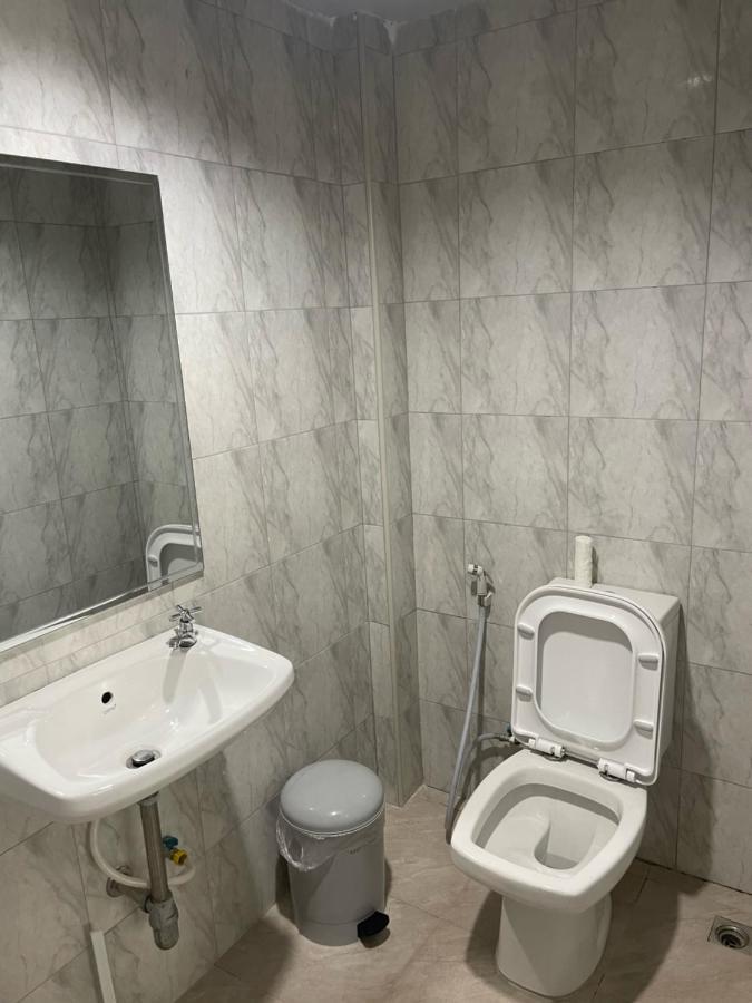 Happy Apple Guesthouse Pattaya Luaran gambar